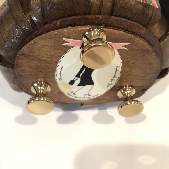 KATIE BAG VINTAGE - HAND CRAFTED DECOUPAGE WOODEN JETSETTER BAG - Picture 13 of 14